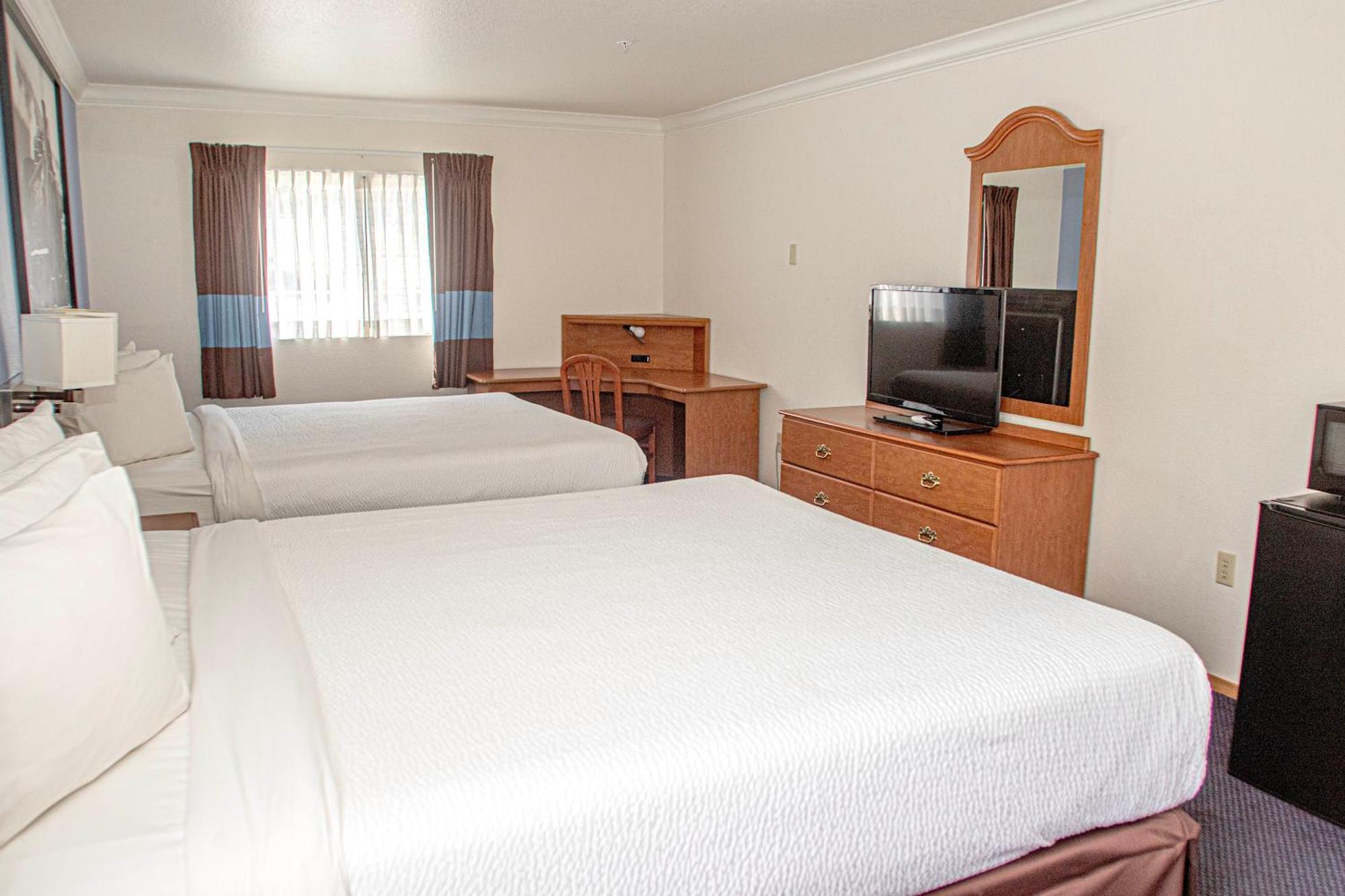 Creekside Inn & Suites Willits Luaran gambar