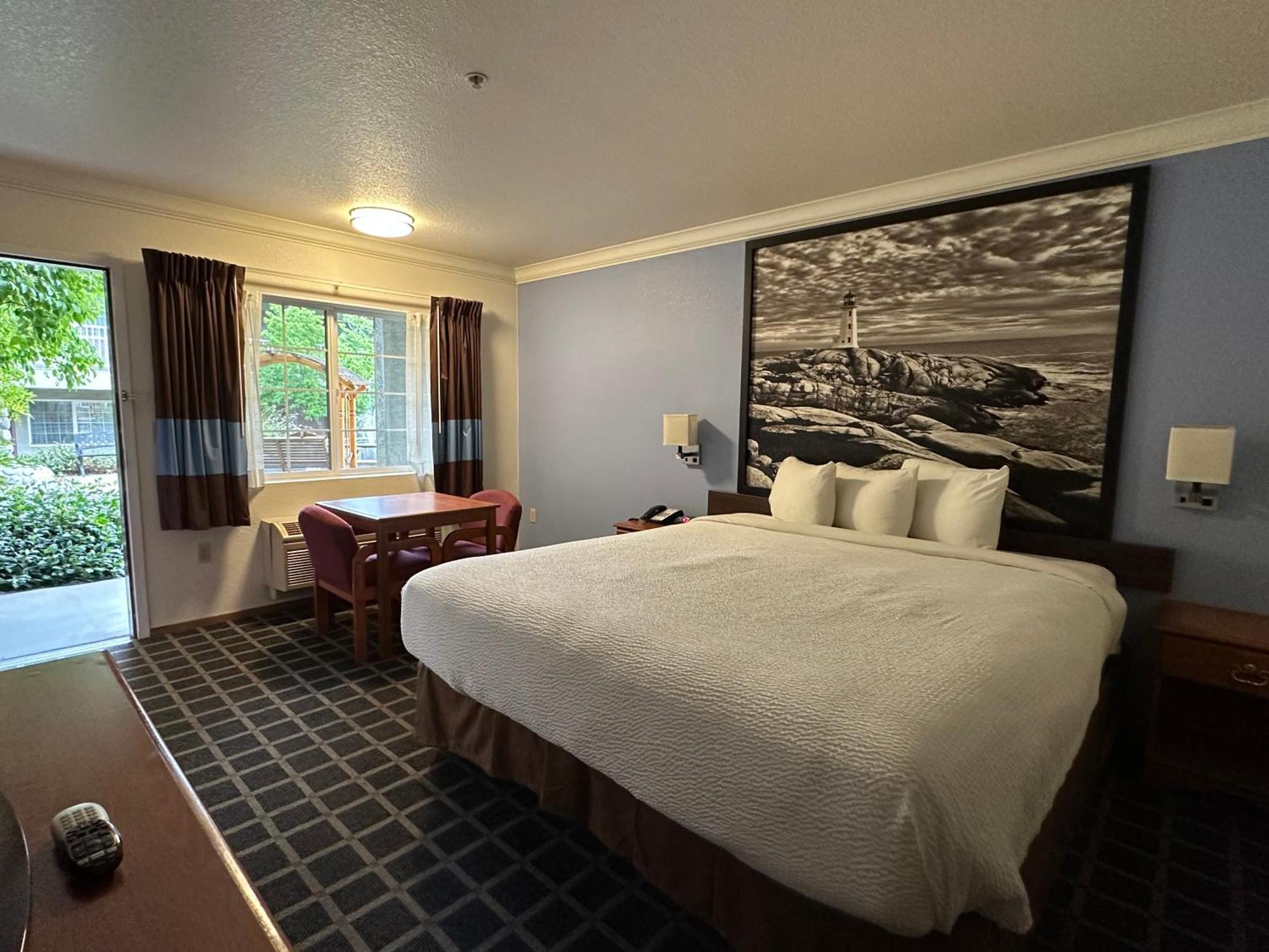 Creekside Inn & Suites Willits Luaran gambar