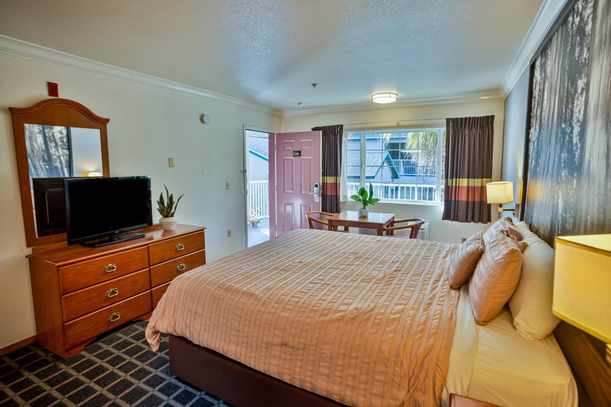 Creekside Inn & Suites Willits Luaran gambar