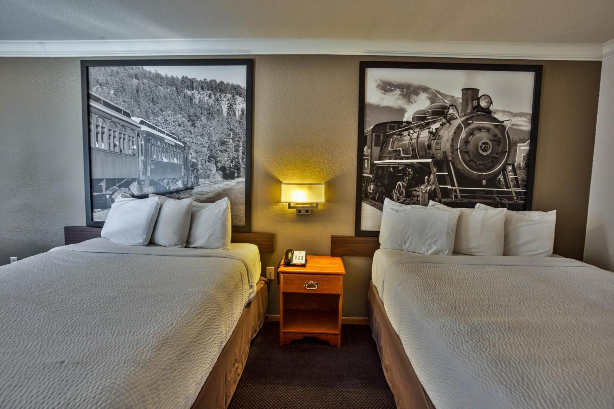 Creekside Inn & Suites Willits Luaran gambar