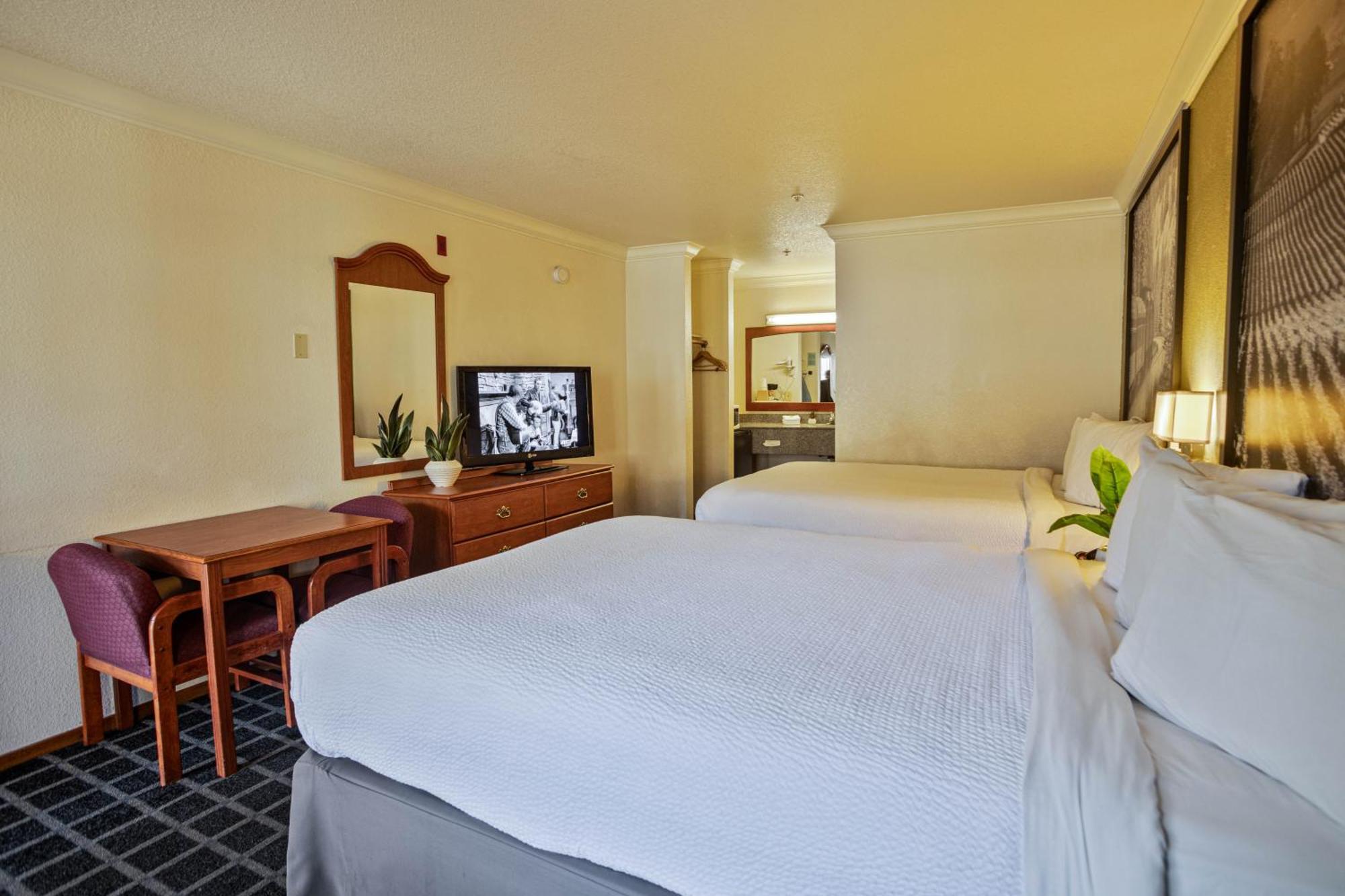 Creekside Inn & Suites Willits Luaran gambar