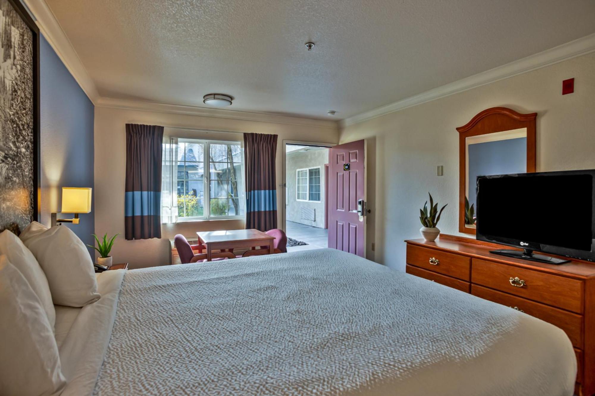 Creekside Inn & Suites Willits Luaran gambar